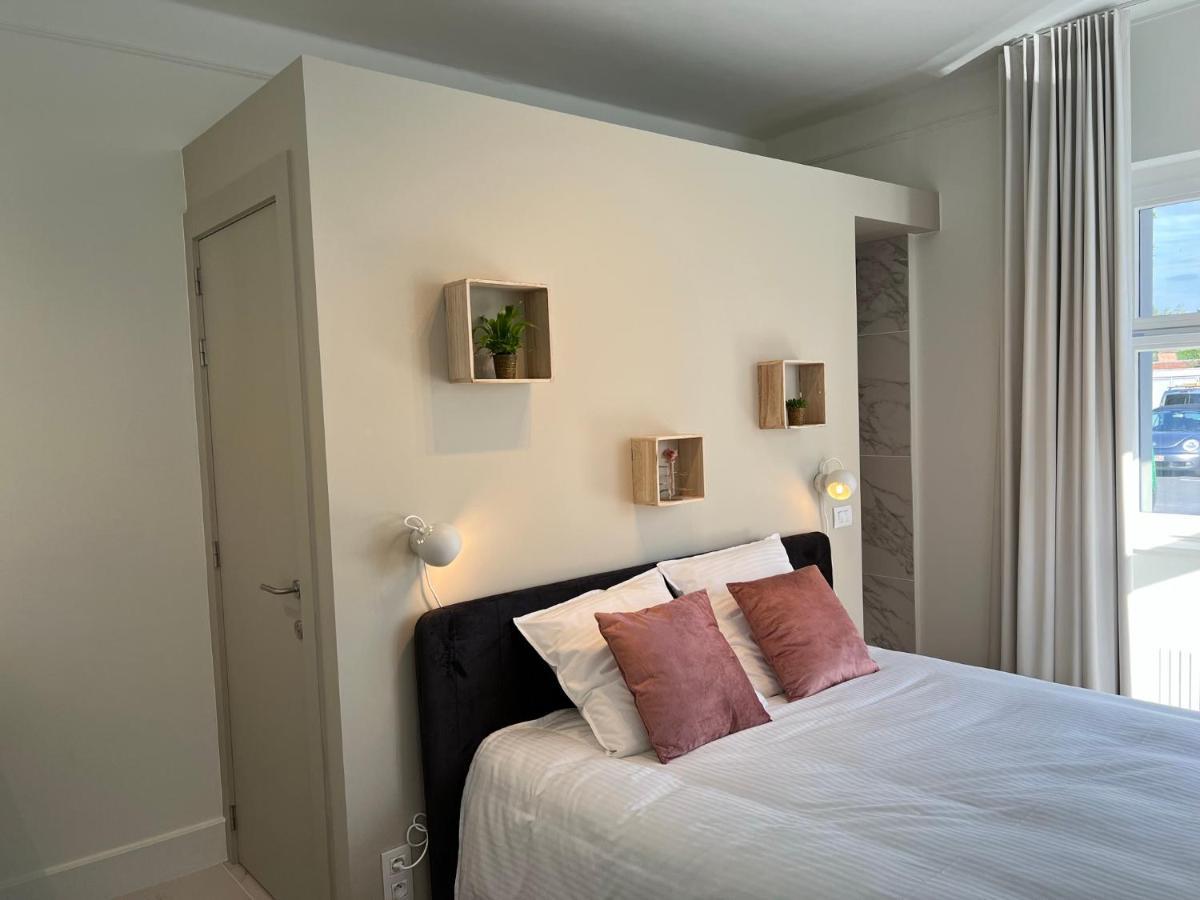 Tuss Bed & Breakfast Кортрейк Екстериор снимка