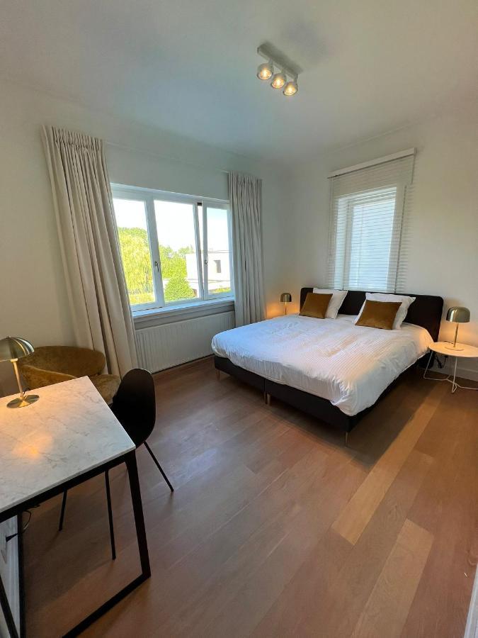 Tuss Bed & Breakfast Кортрейк Екстериор снимка