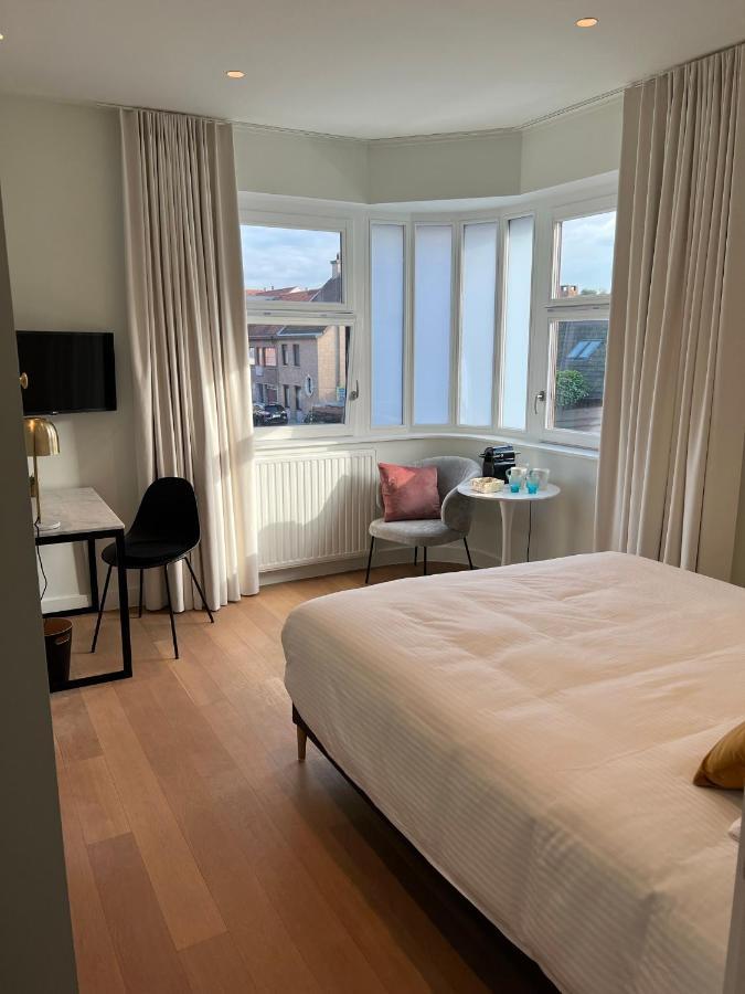 Tuss Bed & Breakfast Кортрейк Екстериор снимка